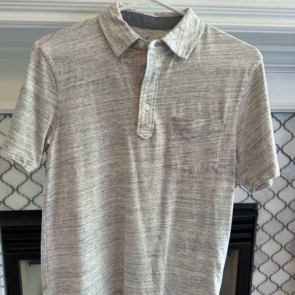 Men’s Vineyard Vines polo - Picture 2 of 4